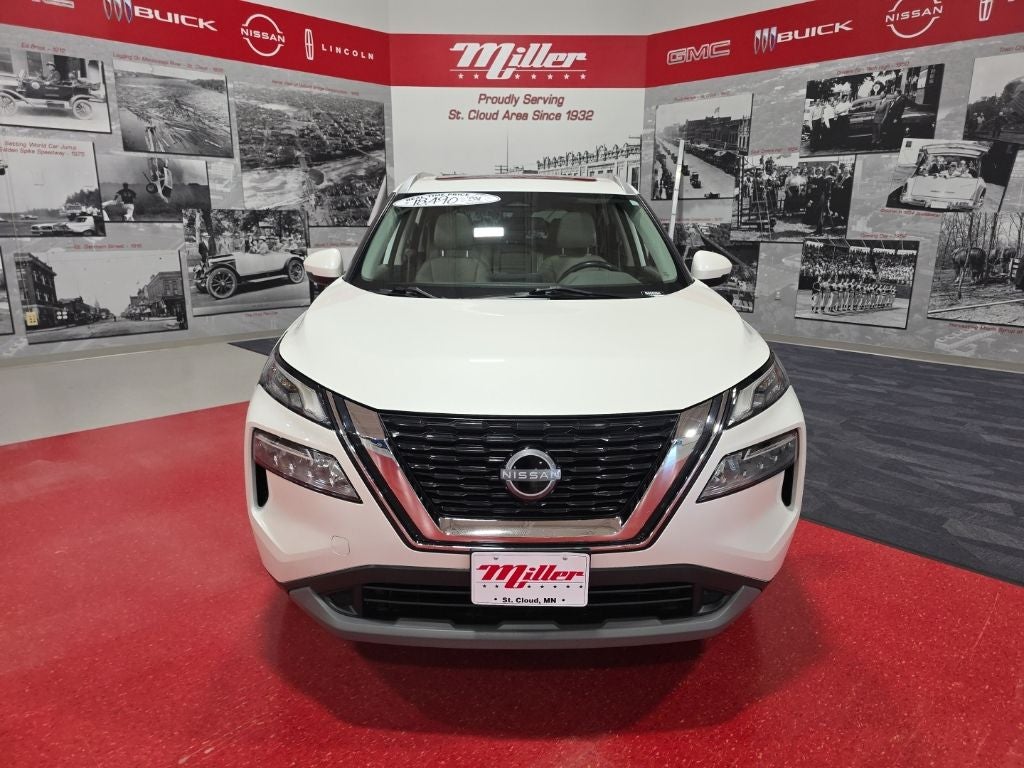 2022 Nissan Rogue SV