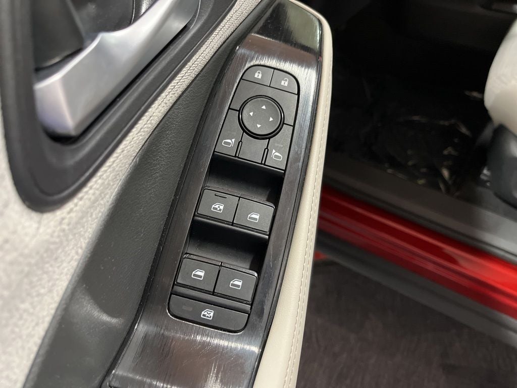 2023 Nissan Rogue SV Carbravo Certified