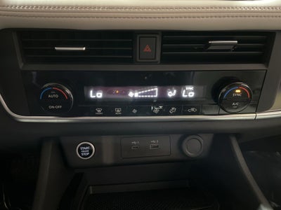 2023 Nissan Rogue SV Carbravo Certified