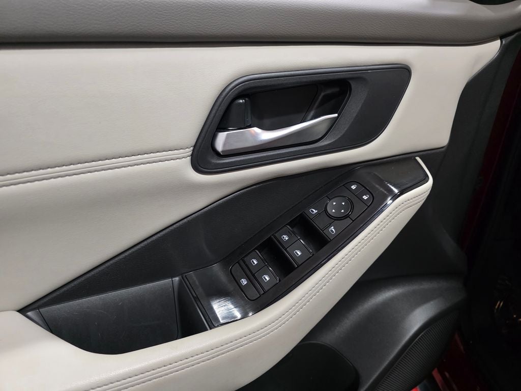 2023 Nissan Rogue SV CarBravo Certified