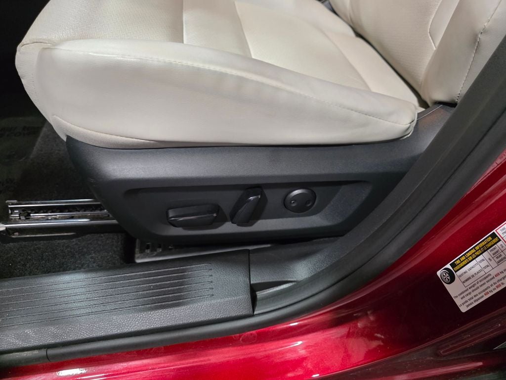 2023 Nissan Rogue SV CarBravo Certified