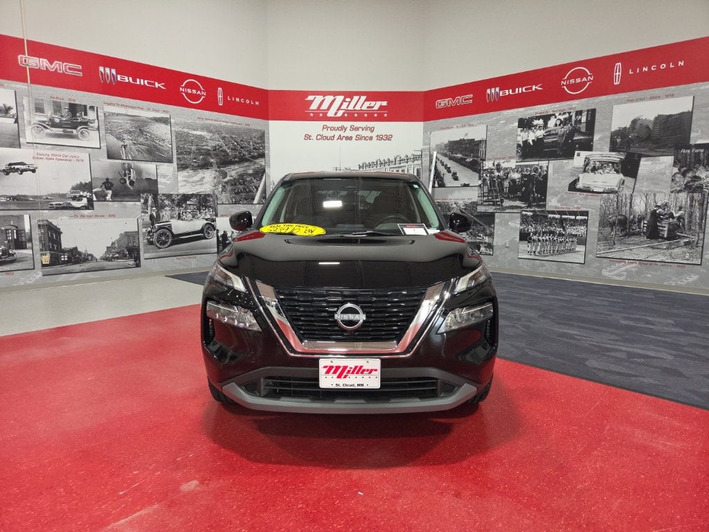 2023 Nissan Rogue SV Carbravo Certified