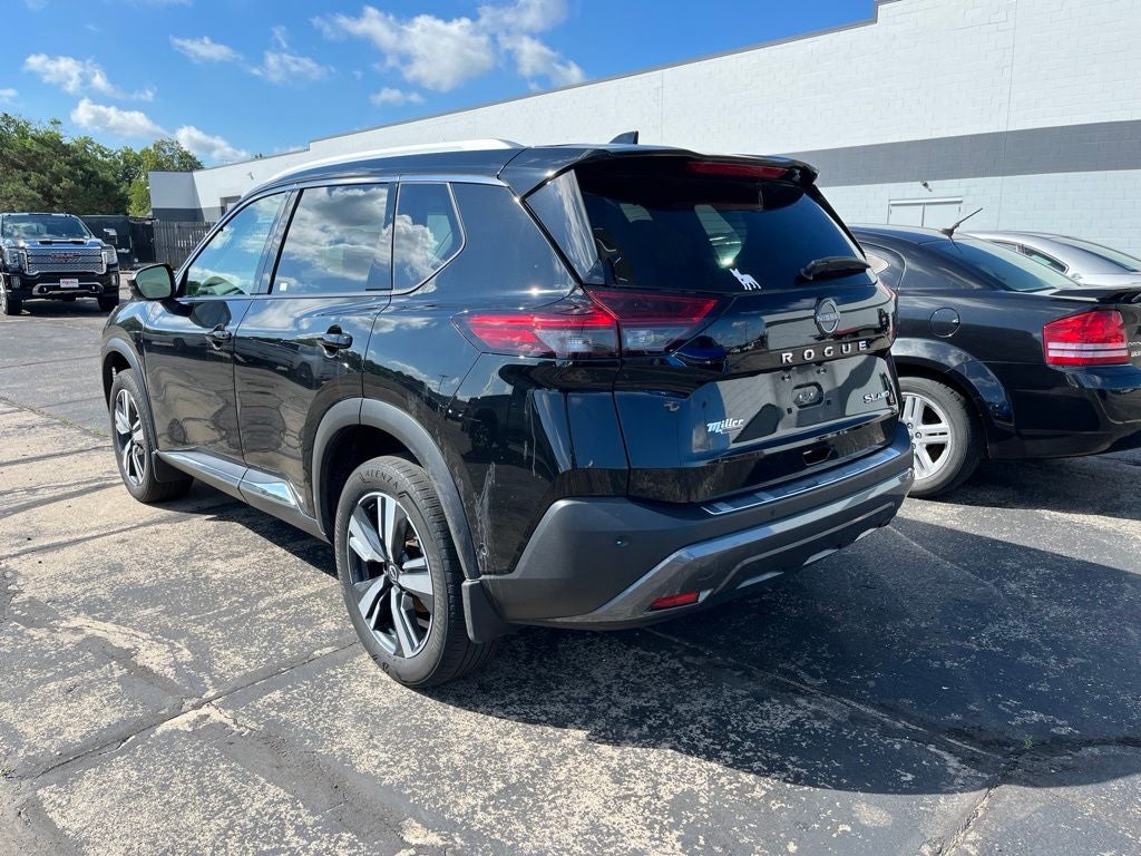 2023 Nissan Rogue SL