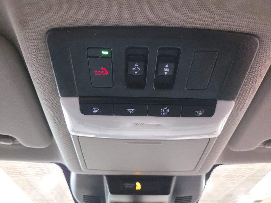 2023 Nissan Rogue SL Carbravo Certified