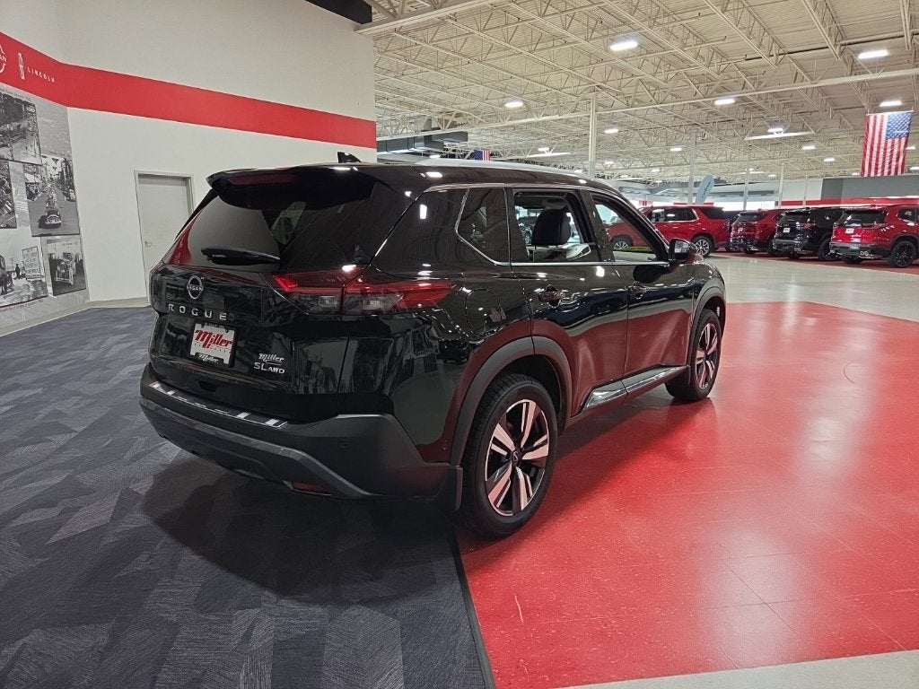 2023 Nissan Rogue SL Carbravo Certified