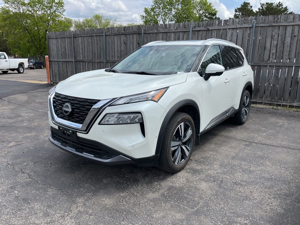 2023 Nissan Rogue SL