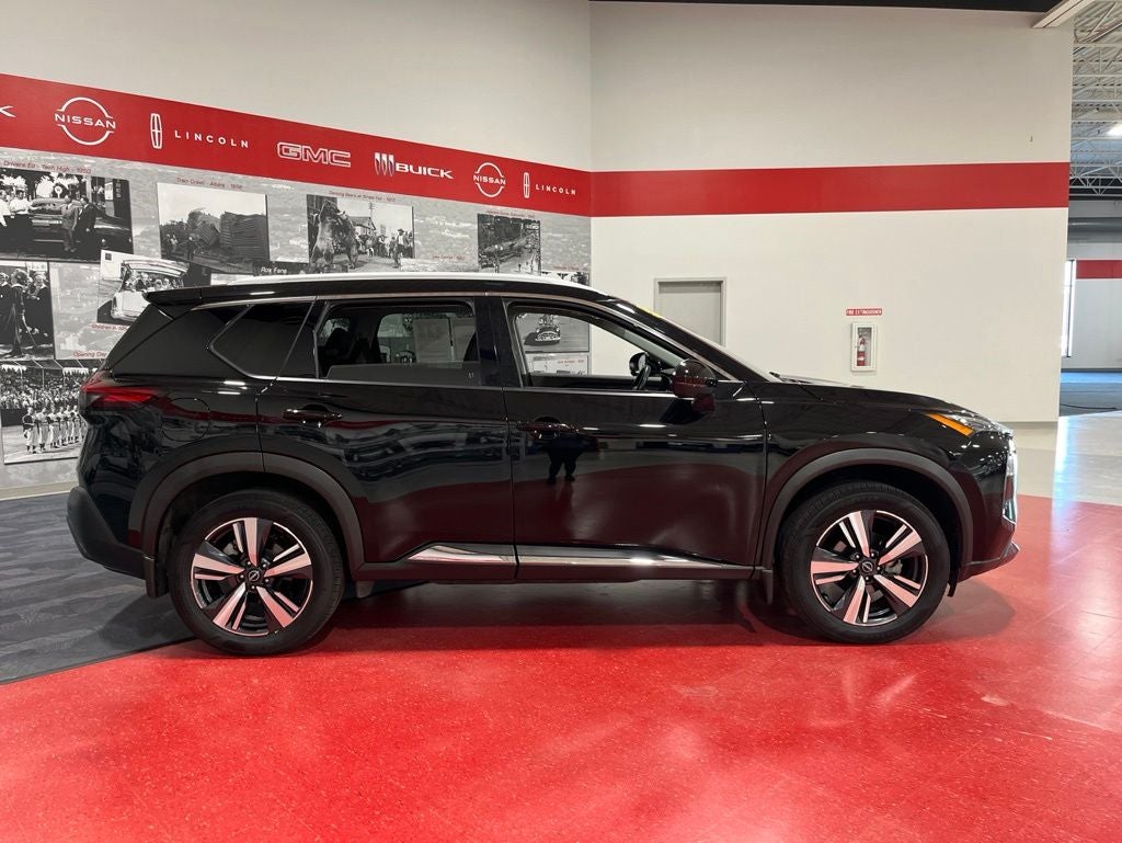 Used 2023 Nissan Rogue SL with VIN 5N1BT3CB7PC821261 for sale in St. Cloud, Minnesota
