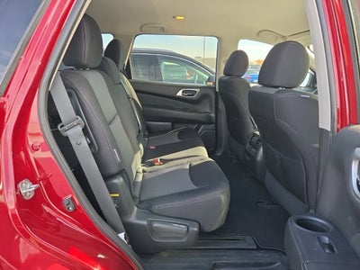 2019 Nissan Pathfinder SV