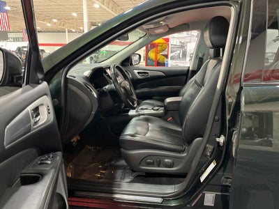 2018 Nissan Pathfinder SL
