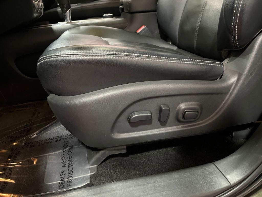 2018 Nissan Pathfinder SL