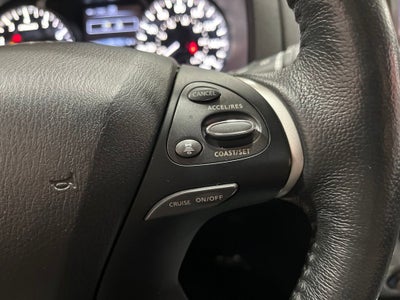 2018 Nissan Pathfinder SL
