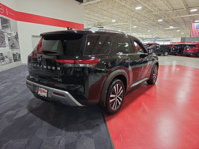 2022 Nissan Pathfinder Platinum Carbravo CPO