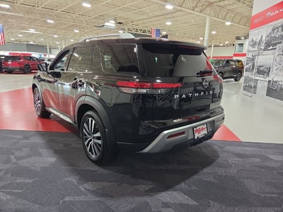 2022 Nissan Pathfinder Platinum Carbravo CPO