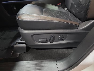 2023 Nissan Pathfinder Platinum Carbravo Certified