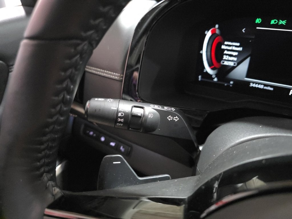 2023 Nissan Pathfinder Platinum Carbravo Certified