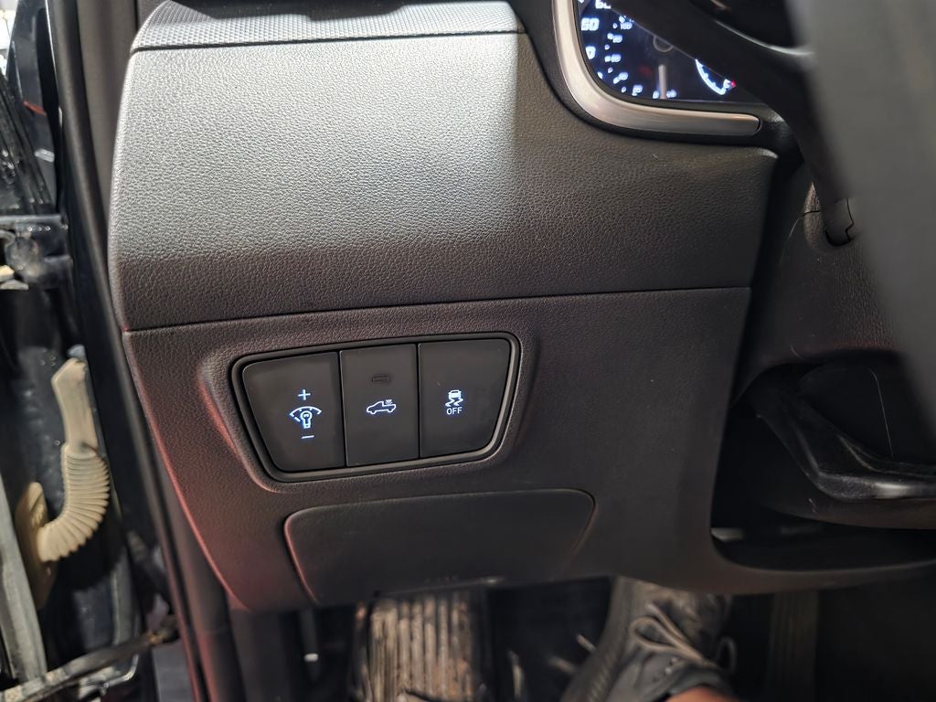 2023 Hyundai Santa Cruz SE