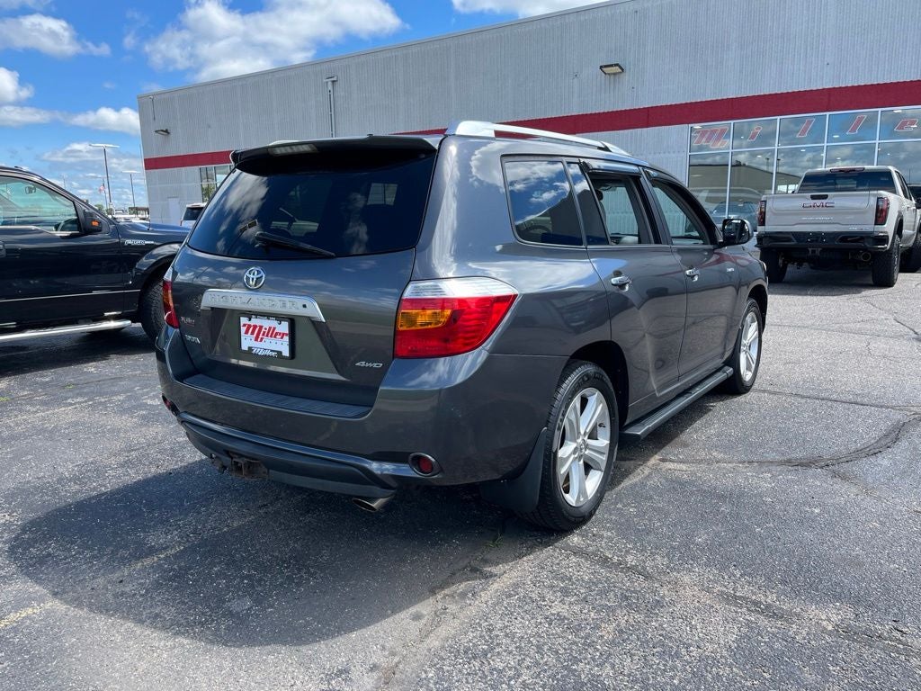 Used 2010 Toyota Highlander Limited with VIN 5TDDK3EHXAS002946 for sale in St. Cloud, Minnesota