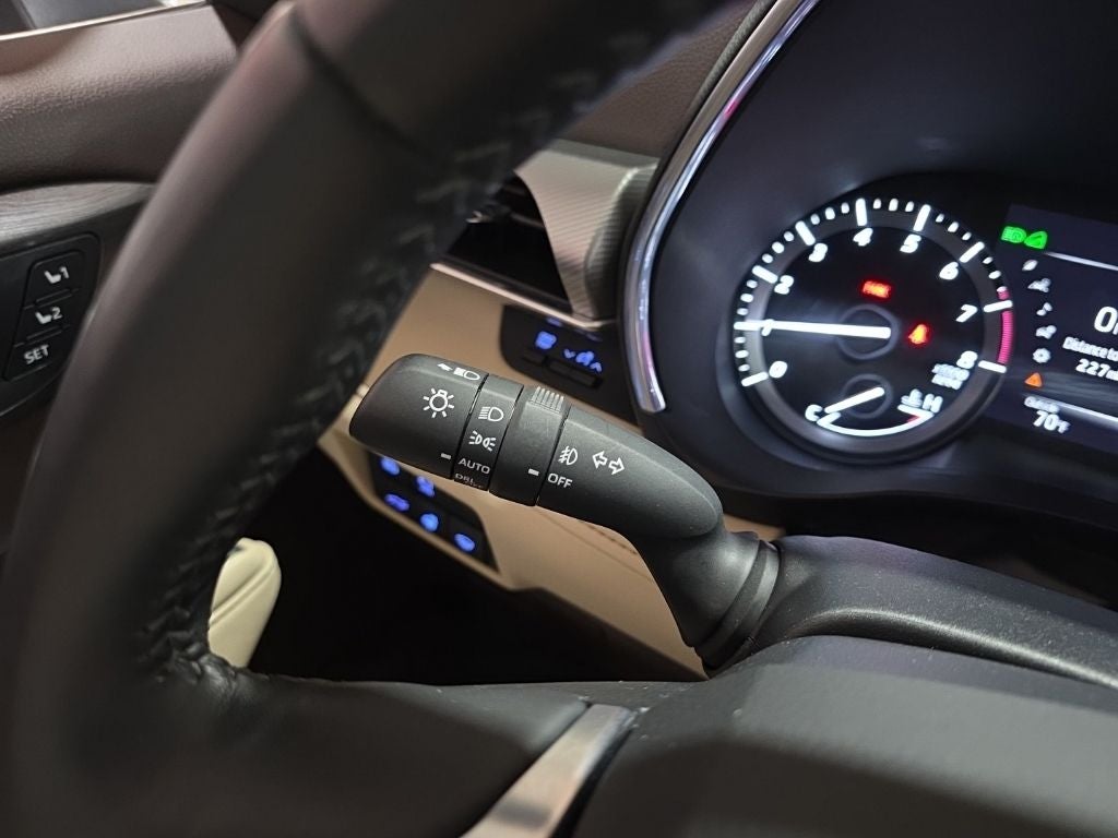 2020 Toyota Highlander Platinum Carbravo Certified