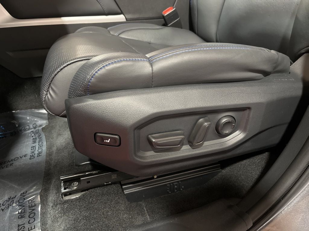 2024 Toyota Tundra Hybrid Platinum