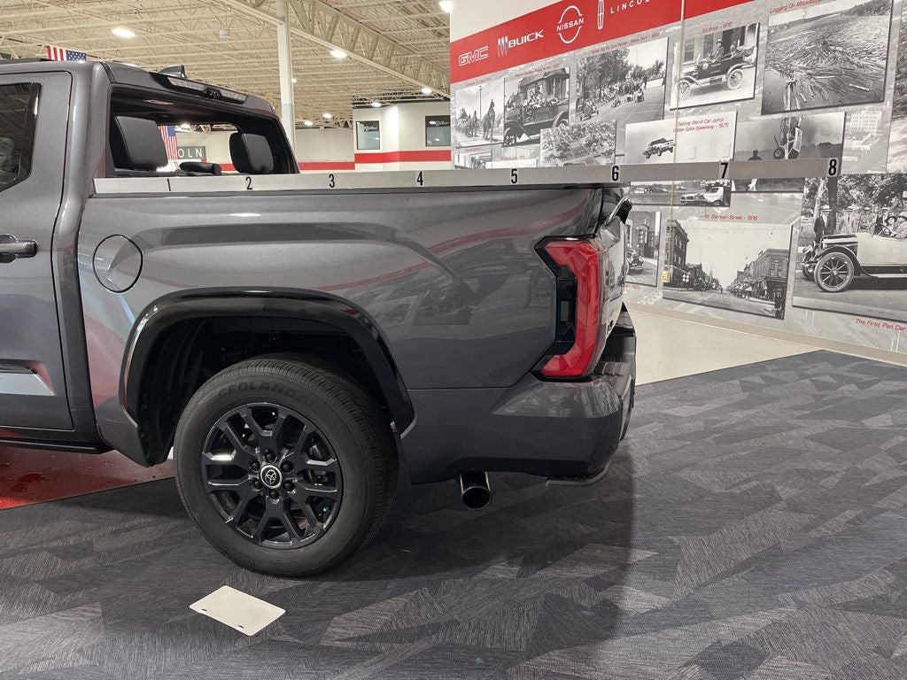 2024 Toyota Tundra Hybrid Platinum
