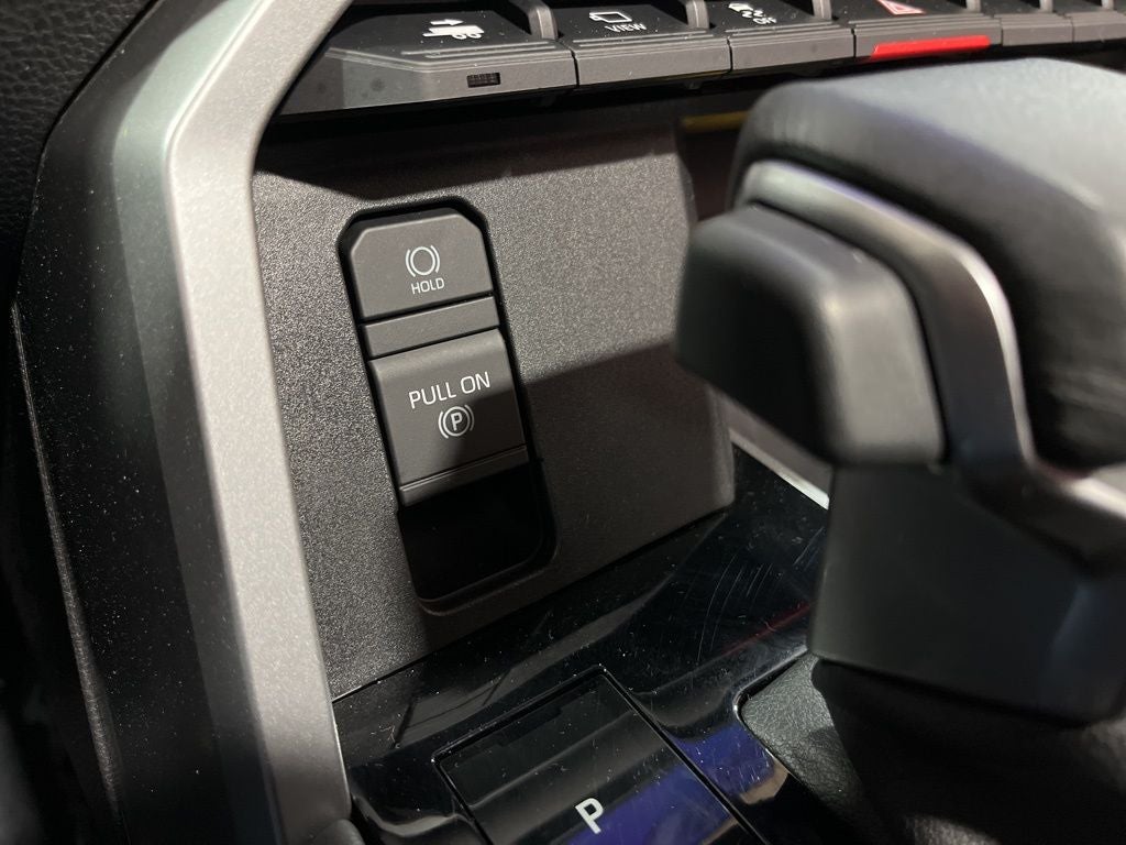 2024 Toyota Tundra Hybrid Platinum