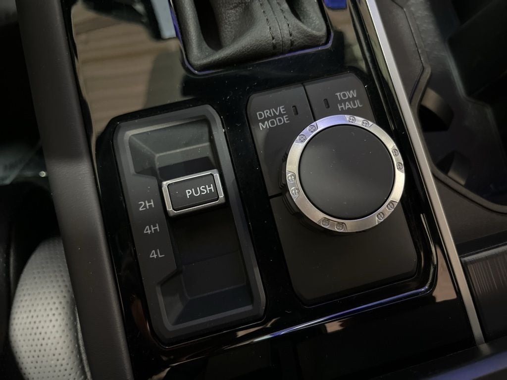 2024 Toyota Tundra Hybrid Platinum