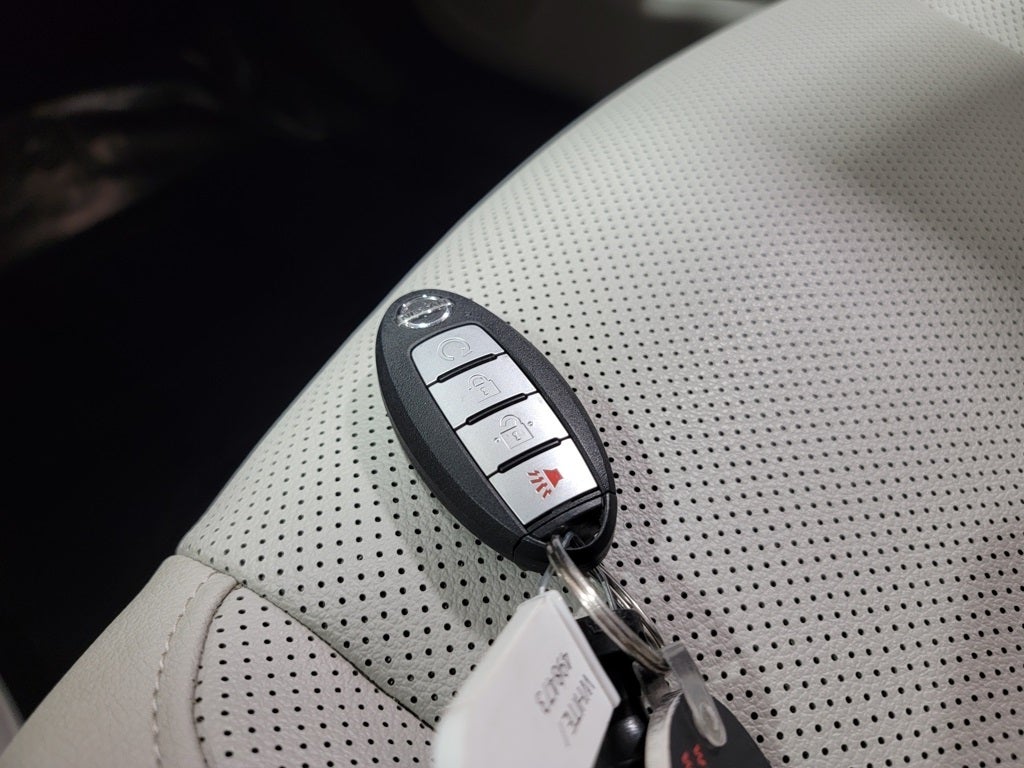 2022 Nissan Rogue Sport SL