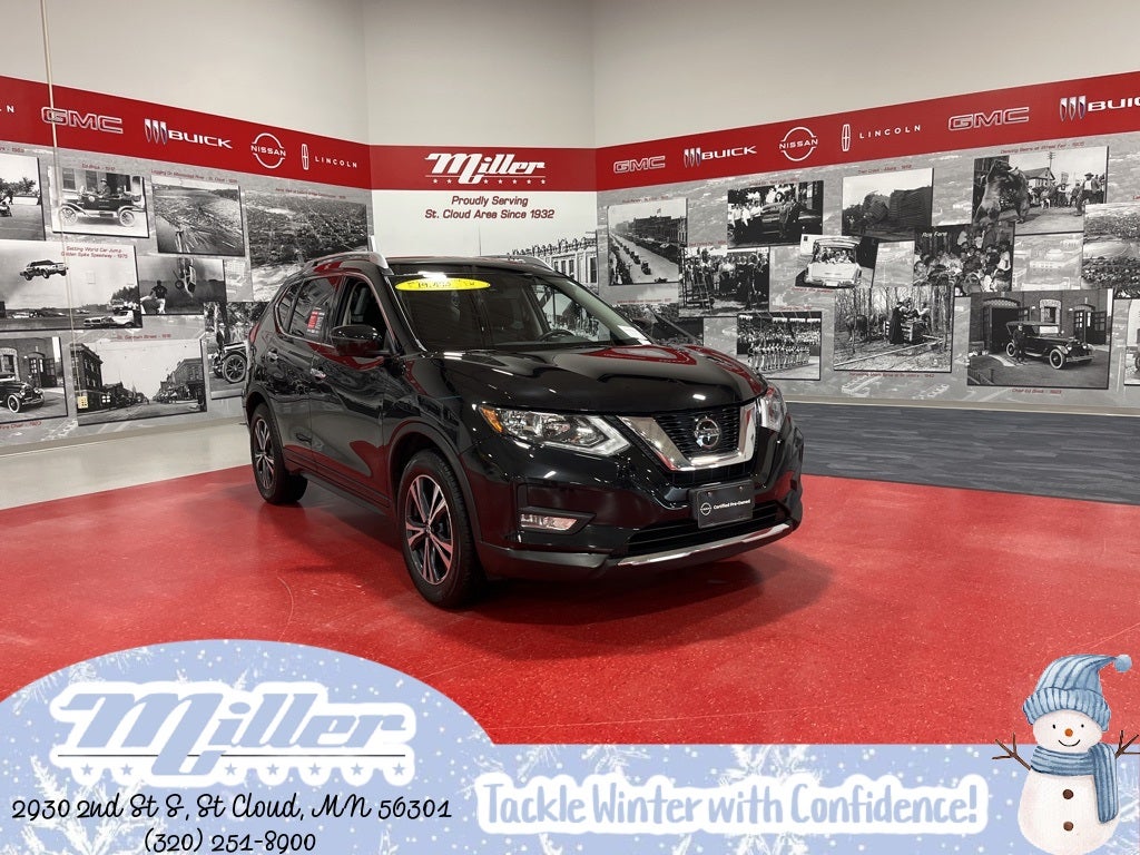 2020 Nissan Rogue SV