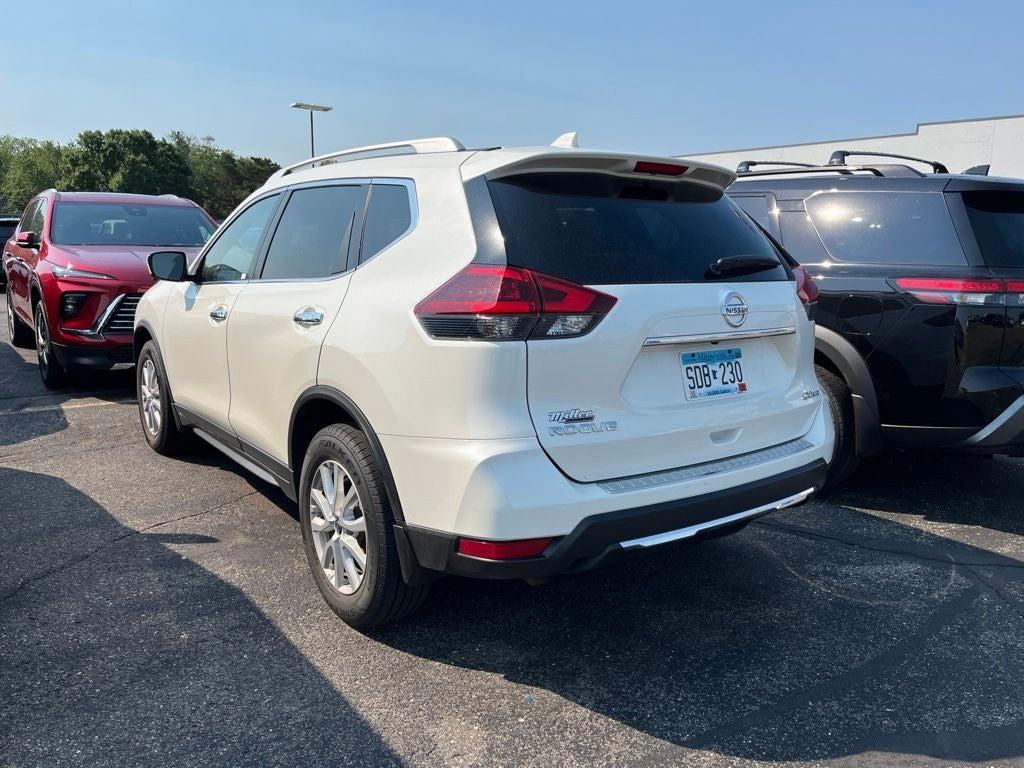2018 Nissan Rogue SV