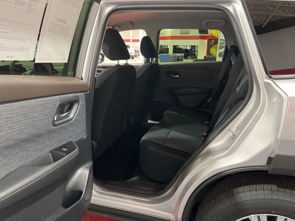 2023 Nissan Rogue SV Carbravo Certified