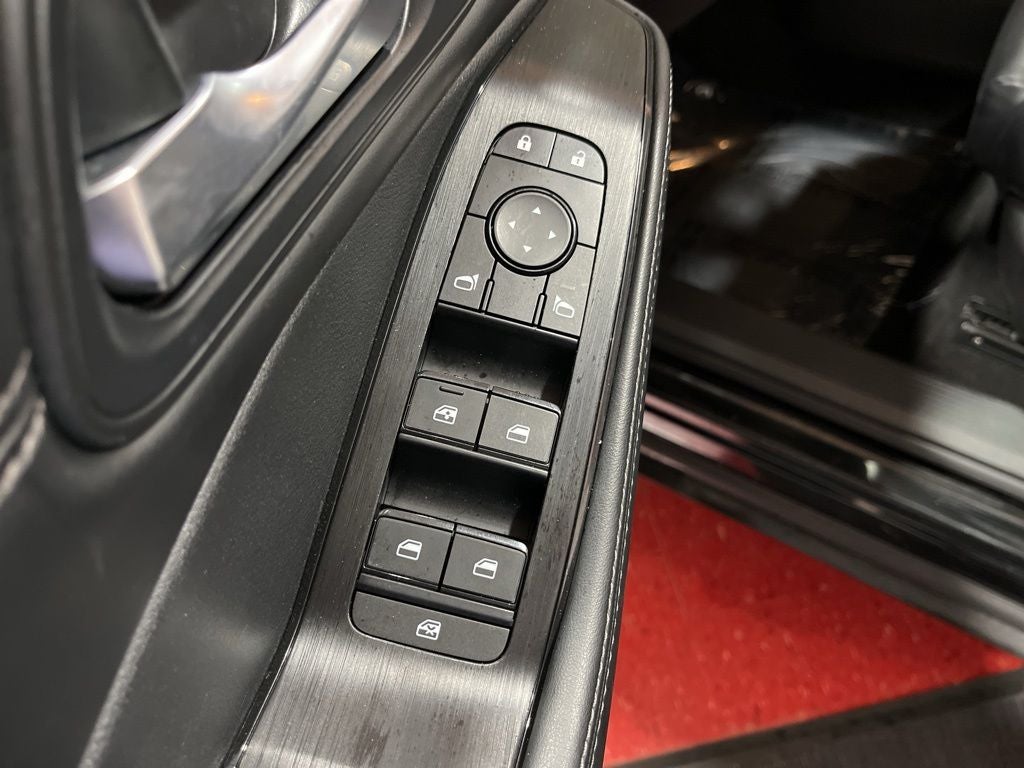 2023 Nissan Rogue SV Carbravo Certified