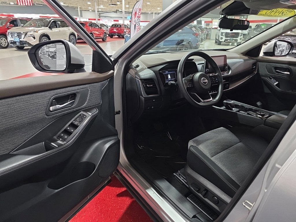2023 Nissan Rogue SV Carbravo CPO