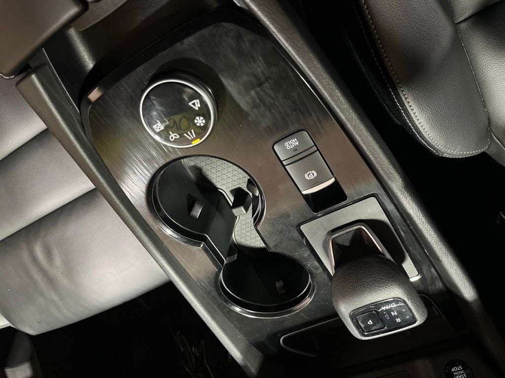 2024 Nissan Rogue SL Carbravo Certified