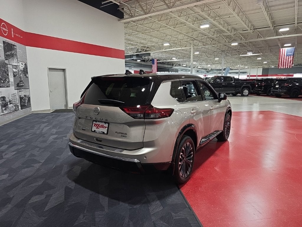 2026 Nissan Rogue Platinum Carbravo CPO