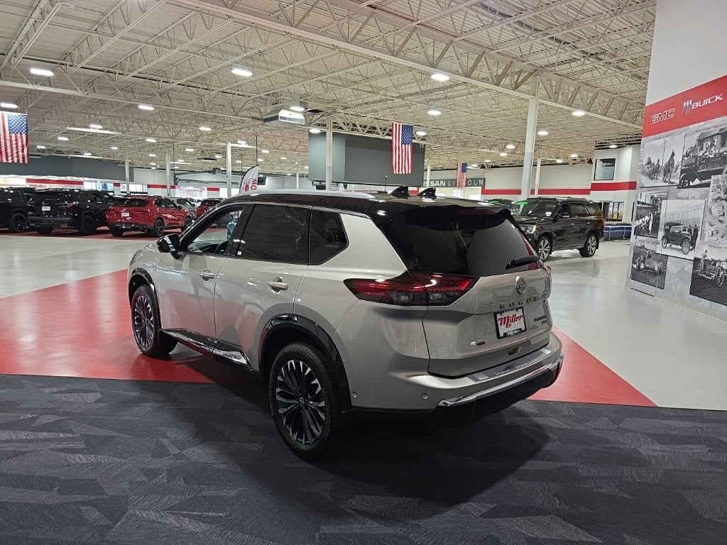2026 Nissan Rogue Platinum Carbravo CPO