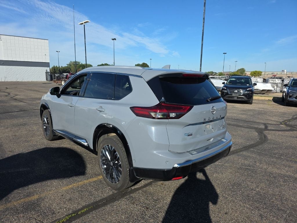 2024 Nissan Rogue Platinum
