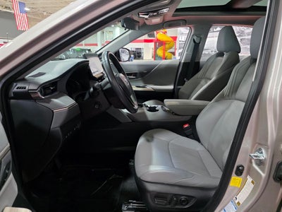 2021 Toyota Venza LE