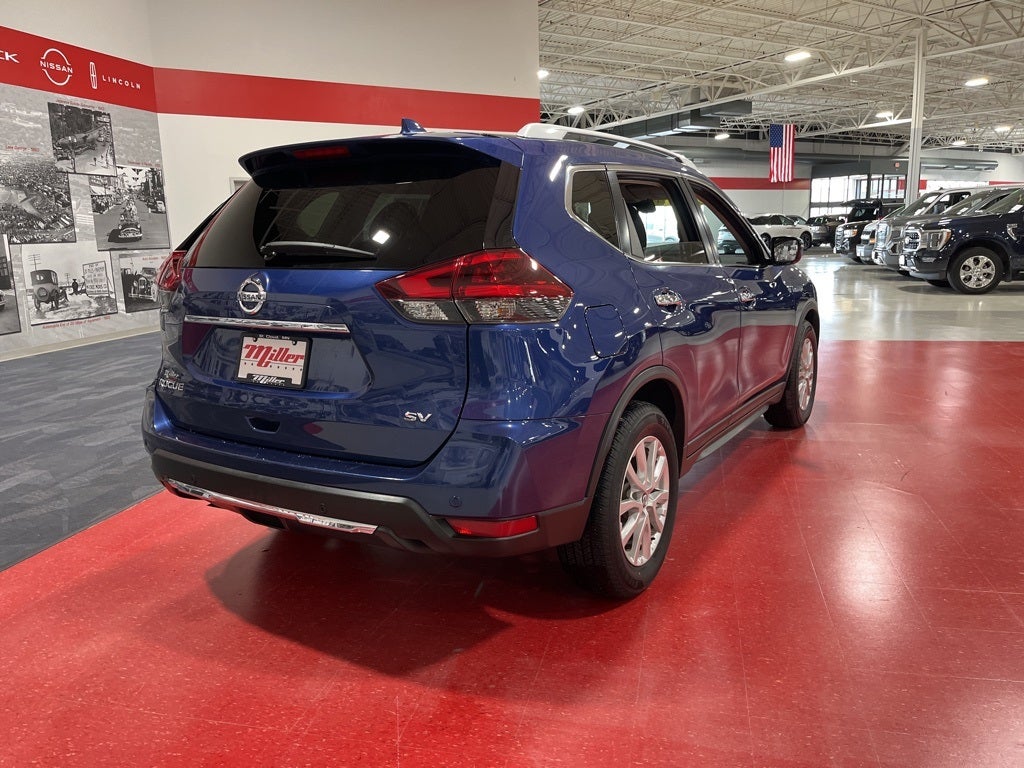 2020 Nissan Rogue SV