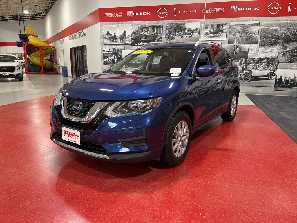 2020 Nissan Rogue SV