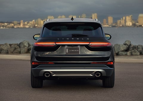 The rear lighting of the 2023 Lincoln Corsair® SUV spans the entire width of the vehicle. | Miller Lincoln in Saint Cloud MN